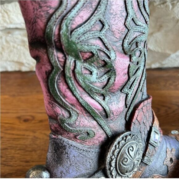 Western Boot Bedazzled Cowgirl Wall Hanging Decor - Picture 9 of 14